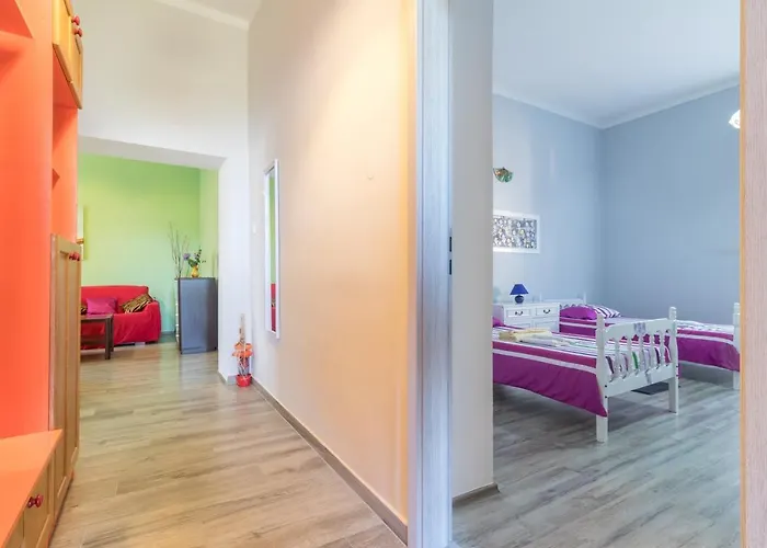 Apartment With Wifi - 13031